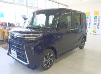 タントカスタム X　純正ナビTV・パノラマビューモニター　4WD