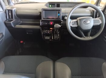 タントカスタム X　純正ナビTV・パノラマビューモニター　4WD