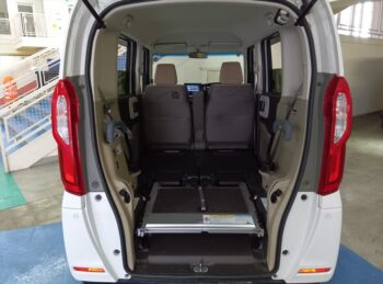 N-BOX G・スロープ　L　ホンダセンシング　福祉車両車いす仕様　純正ナビバックカメラ　4WD