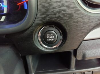 ワゴンR スティングレー Ｘ 4WD