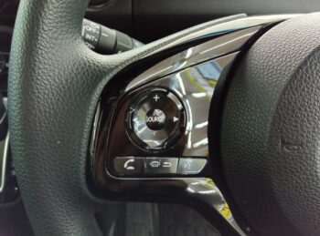 N-BOXカスタム Ｌ　純正８インチナビＴＶ・バックカメラ　後期型 4WD