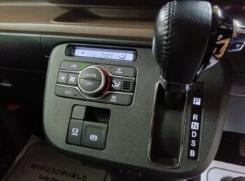 ムーヴキャンバス セオリーＧ 4WD