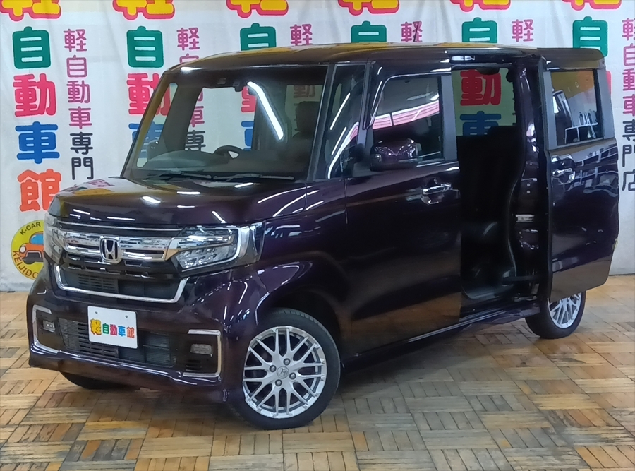 N-BOXカスタム Ｌ・ターボ　純正ナビＴＶ　バックカメラ　後期型 4WD