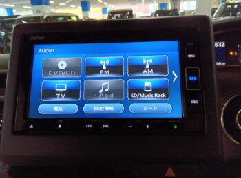 N-BOXカスタム Ｌ・ターボ　純正ナビＴＶ　バックカメラ　後期型 4WD