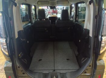 スペーシアカスタム ハイブリッドＸＳ　全方位モニター　純正９インチナビ　ＴＶ　スズキコネクト 4WD