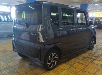 タントカスタム Ｘ　後期型 4WD