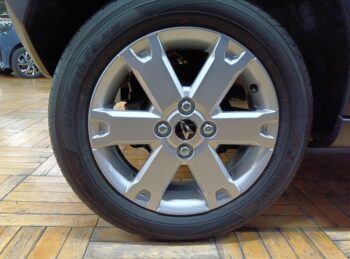 タフト Ｇターボクロムベンチャー　純正ナビ　ＴＶ　バックカメラ 4WD 未使用車