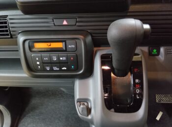 N-VAN G　4WD 未使用車