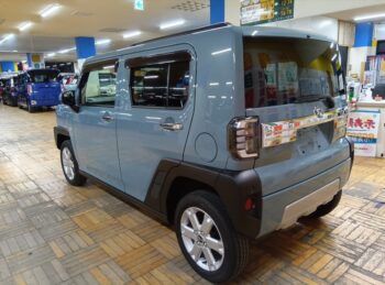 タフト Ｇターボクロムベンチャー　純正ナビ　ＴＶ　バックカメラ 4WD 未使用車