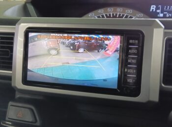 ピクシスメガ L　SAⅢ　純正ナビTVバックカメラ　4WD