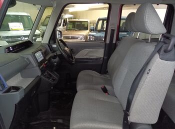 タント Ｌ　スマートアシスト　ナビ・バックカメラ　4ＷＤ