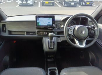 N-ONE プレミアム ツアラー ターボ 純正ナビTV・バックカメラ