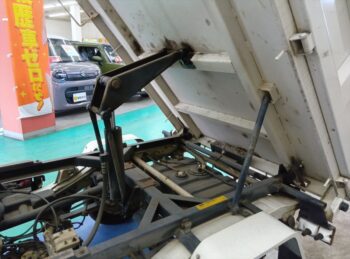 ハイゼットトラック ダンプ　エアコン・パワステ　4WD
