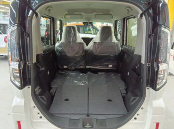 スペーシアカスタム ハイブリッド XS 10インチディスプレイオーディオ・バックカメラ 未使用車 4WD