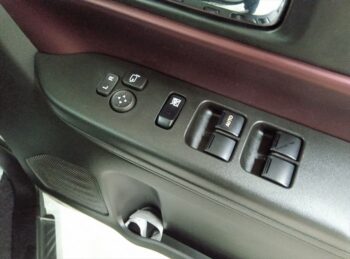 スペーシアカスタム ハイブリッド XS 10インチディスプレイオーディオ・バックカメラ 未使用車 4WD