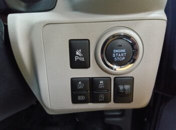 プレオプラス Ｇ　純正ナビＴＶ　バックカメラ 4WD