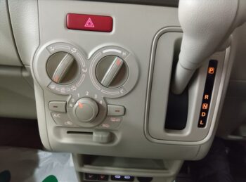 アルトラパン ハイブリッド G 6型 スズキセーフティサポート 未使用車 4WD