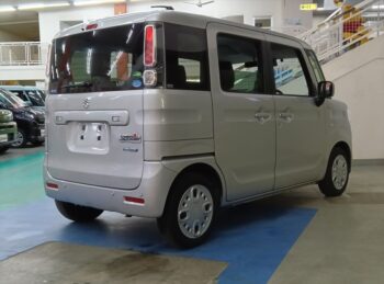 スペーシア ハイブリッドG　ナビ付　4WD