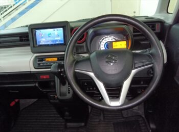 スペーシア ハイブリッドG　ナビ付　4WD