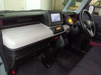 スペーシア ハイブリッドG　ナビ付　4WD