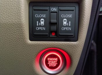 N-BOX G・スロープ　Lホンダセンシング　純正ナビ・TV・バックカメラ　福祉車両車いす仕様