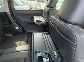 スペーシアカスタム ハイブリットＸＳ 現行型 未使用車