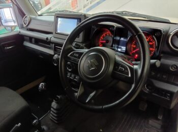 ジムニー XC　ナビ・バックカメラ　4WD