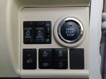 ムーヴキャンバス GメイクアップVS　SAⅢ　4WD