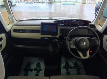 N-BOX Ｌ 後期型 4WD