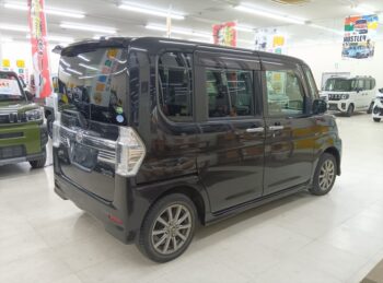 タントカスタム X　4WD