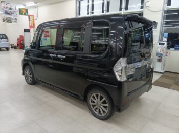 タントカスタム X　4WD