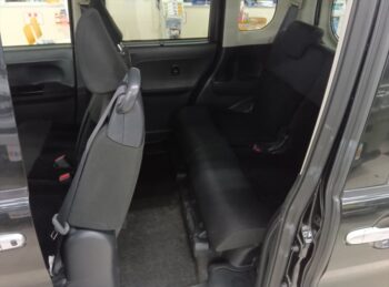 タントカスタム X　4WD