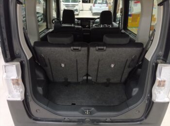 タントカスタム X　4WD