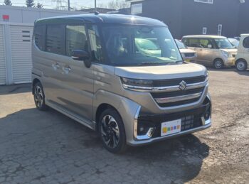 スペーシアカスタム ハイブリッド XS スズキセーフティサポート 未使用車 4WD