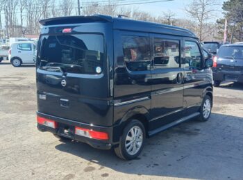 NV100クリッパーリオ E ターボ 純正ナビ・TV・バックカメラ 4WD