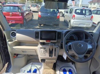 NV100クリッパーリオ E ターボ 純正ナビ・TV・バックカメラ 4WD