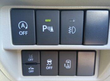 NV100クリッパーリオ E ターボ 純正ナビ・TV・バックカメラ 4WD