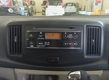 プレオプラス LA　4WD