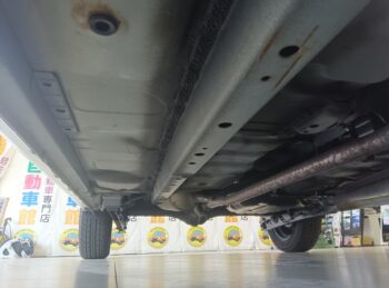 プレオプラス LA　4WD