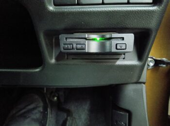 ワゴンR スティングレー ハイブリッドT ターボ ナビ・バックカメラ 4WD