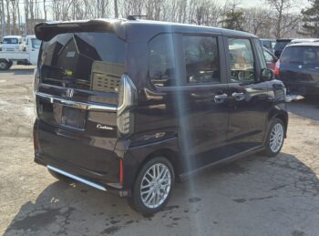 N-BOXカスタム Lターボ 純正ナビ・TV・バックカメラ 後期型 4WD