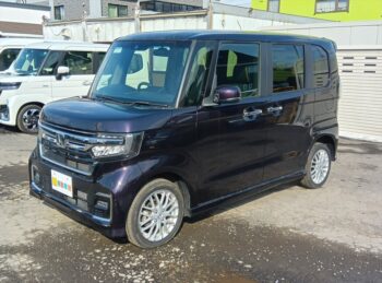 N-BOXカスタム Lターボ 純正ナビ・TV・バックカメラ 後期型 4WD