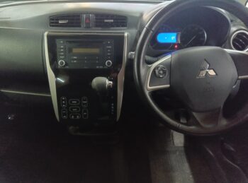 eKカスタム Ｇ　セーフティパッケージ　後期型 4WD