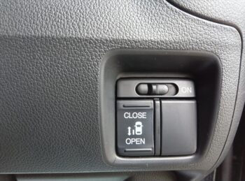 N-BOXカスタム Ｇ・Ｌパッケージ 4WD