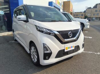 デイズ ハイウェイスターX アラウンドビューモニター 