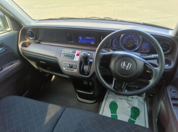 N-ONE プレミアム 純正ディスプレイオーディオ