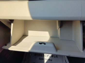 N-BOX ベースグレード　未使用車