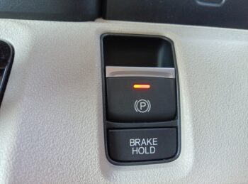 N-BOX ベースグレード　未使用車