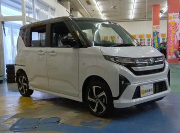 ムーヴ RS ターボ　未使用車　純正ナビＴＶ　バックカメラ　 4WD