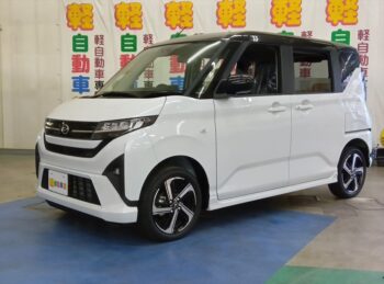 ムーヴ RS ターボ　未使用車　純正ナビＴＶ　バックカメラ　 4WD